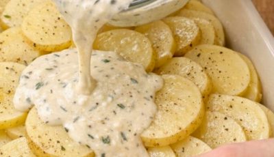 Creamy Parmesan Oven-Baked Potatoes