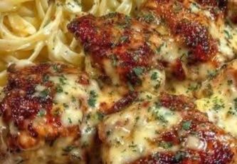 Garlic Butter Chicken Bites with Creamy Parmesan Pasta
